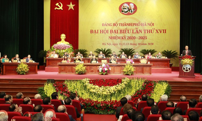 Khai mạc Đại hội đại biểu lần thứ XVII Đảng bộ thành phố Hà Nội - Ảnh 3.