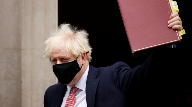 Thủ tướng Anh Johnson sẽ từ chức sau 6 tháng vì lương thấp - Ảnh 1.