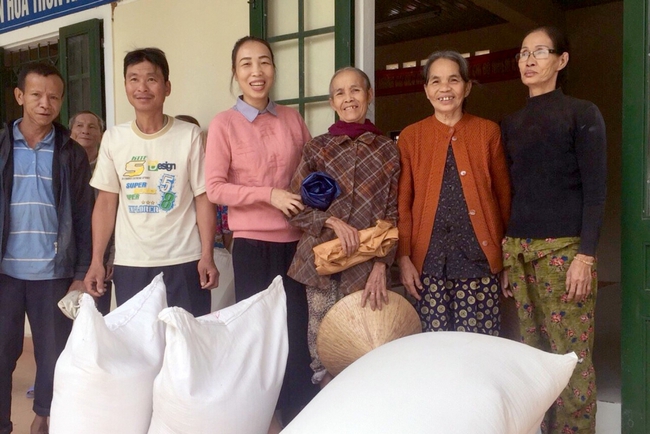Đề xuất cấp bổ sung 6.500 tấn gạo cho 4 tỉnh miền Trung - Ảnh 1.