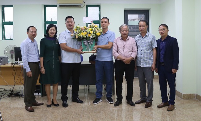 Khai trương Văn phòng đại diện Tạp chí Doanh nghiệp và Tiếp thị tại Quảng Ninh - Ảnh 1.