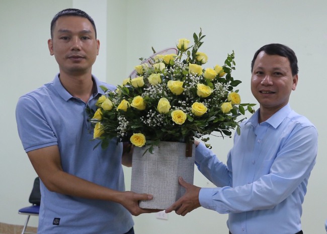Khai trương Văn phòng đại diện Tạp chí Doanh nghiệp và Tiếp thị tại Quảng Ninh - Ảnh 2.