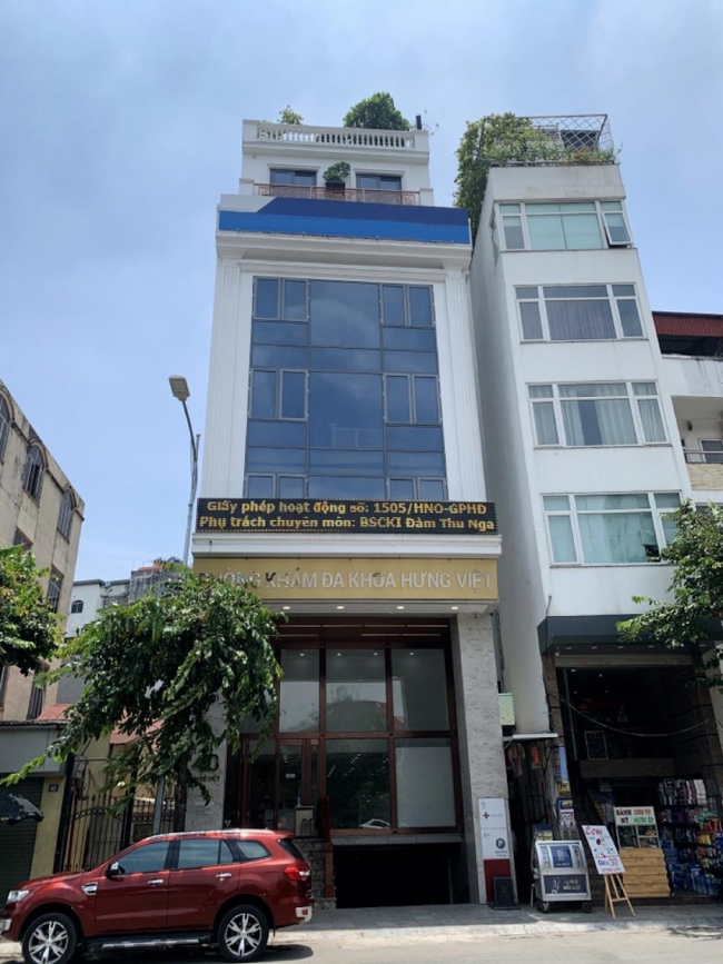 Phòng khám Đa khoa Hưng Việt được xây dựng tại tuyến phố trung tâm tiện di chuyển cho khách hàng và người bệnh