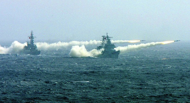 Quốc tế phản đối hành động phi pháp của Trung Quốc trên Biển Đông - Ảnh 1.