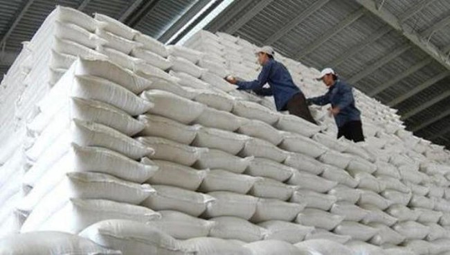 Thống nhất bổ sung kinh phí mua bù 23.000 tấn gạo dự trữ quốc gia - Ảnh 1.