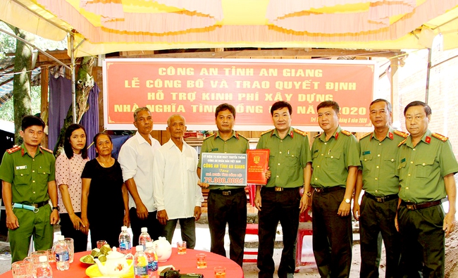 An Giang: Họp mặt cán bộ Công an người dân tộc Khmer dịp Lễ Dolta - Ảnh 3.