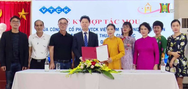Ký kết hợp tác văn hóa, nghệ thuật giữa công ty ICEP-HanoiClassy Việt Nam và Công ty VTCK Hàn Quốc - Ảnh 1.