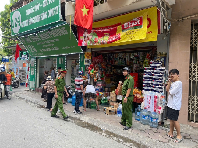 Phường Khương Trung: Nhiều hoạt động chào mừng 70 năm Ngày Giải phóng Thủ đô- Ảnh 7.