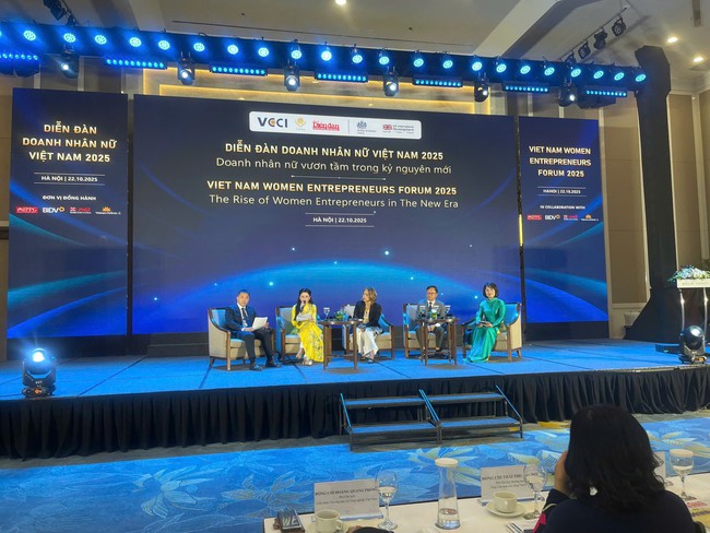 Nữ doanh nhân Việt Nam vươn tầm trong kỷ nguyên mới – Tôn vinh 98 “Bông Hồng Vàng” năm 2025- Ảnh 1.