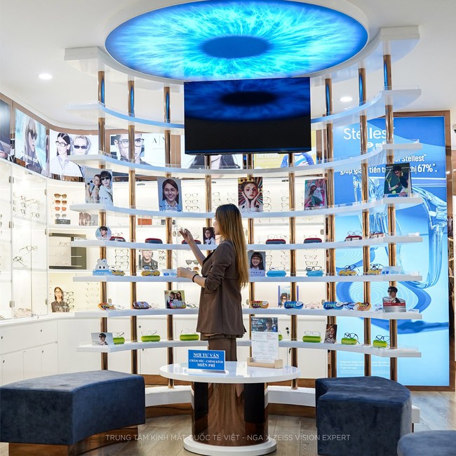 Trung tâm kính mắt Quốc tế Việt - Nga x ZEISS Vision Expert khai trương cơ sở thứ hai tại Hà Nội- Ảnh 4.