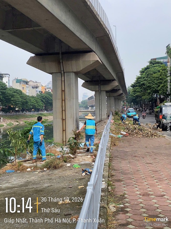 Phường Đống Đa xử lý hơn 2.000 trường hợp vi phạm trật tự đô thị, phạt trên 1,58 tỷ đồng- Ảnh 2.