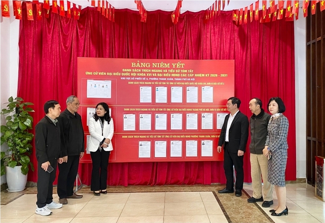 Phường Thanh Xuân kiểm tra công tác chuẩn bị cho ngày bầu cử- Ảnh 2.