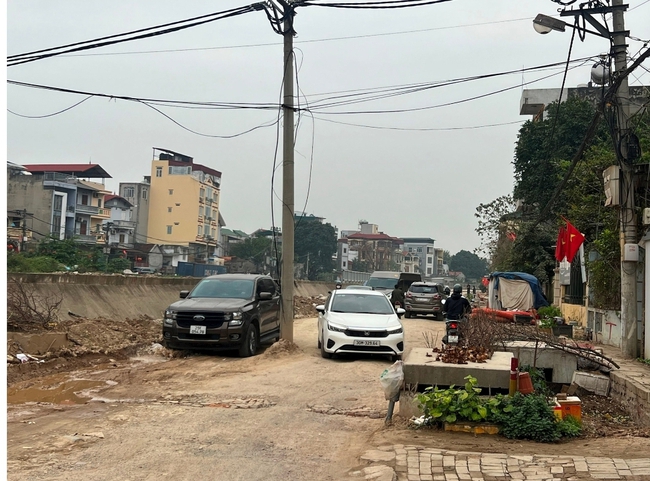 Phường Hà Đông: Tăng tốc giải phóng mặt bằng dự án Trạm bơm tiêu Yên Nghĩa- Ảnh 4.