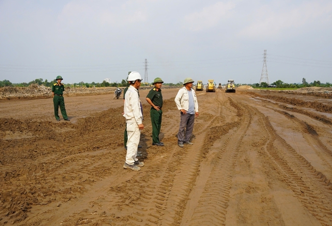 Chi nhánh phía Nam - Binh đoàn 12 phát động thi đua “60 ngày đêm đột phá, hiệu quả, quyết thắng”- Ảnh 5.