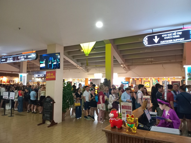 Đà Nẵng: Bầu trời Hội An bừng sáng đêm khai mạc Lễ hội Ánh sáng & Di sản 2026- Ảnh 6.