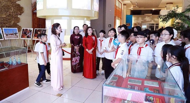 Phú Thọ: Không gian tái hiện “Văn hóa thời đại Hùng Vương - Tinh hoa hội tụ”- Ảnh 2.