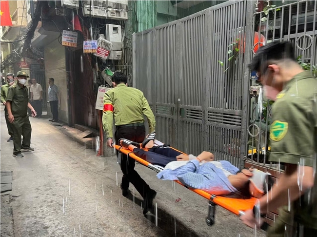 Phường Láng: Diễn tập phương án chữa cháy và cứu nạn, cứu hộ tại nhà ở nhiều căn hộ- Ảnh 9.