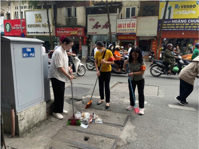 Văn Miếu - Quốc Tử Giám chuyển mình sau chiến dịch lập lại trật tự đô thị- Ảnh 4.