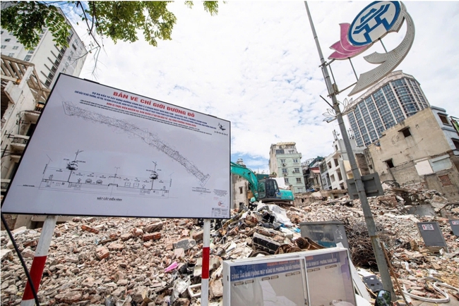 Phường Thanh Xuân: Bàn giao hơn 39.000m² mặt bằng dự án đường Vành đai 2,5- Ảnh 1. Phường Thanh Xuân: Bàn giao hơn 39.000m² mặt bằng dự án đường Vành đai 2,5- Ảnh 1.