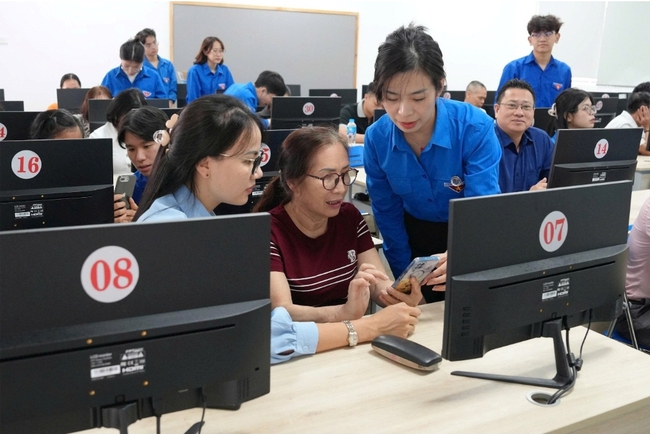 Phường Yên Sở tạo đột phá trong cải cách hành chính, tăng tốc chuyển đổi số vì người dân phục vụ- Ảnh 2.