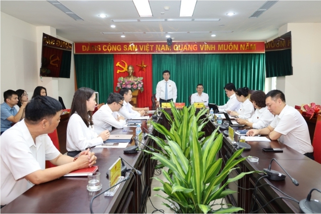 HĐND phường Yên Sở bầu đồng chí Nguyễn Thăng Long giữ chức Phó Chủ tịch UBND phường nhiệm kỳ 2026-2031- Ảnh 3. HĐND phường Yên Sở bầu đồng chí Nguyễn Thăng Long giữ chức Phó Chủ tịch UBND phường nhiệm kỳ 2026-2031- Ảnh 3.