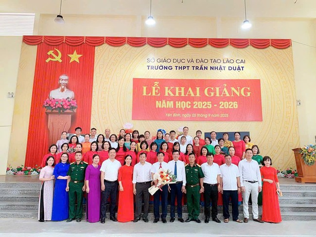 Trường THPT Trần Nhật Duật: Một năm học ghi dấu ấn bằng chất lượng, bản lĩnh và khát vọng vươn lên- Ảnh 3.