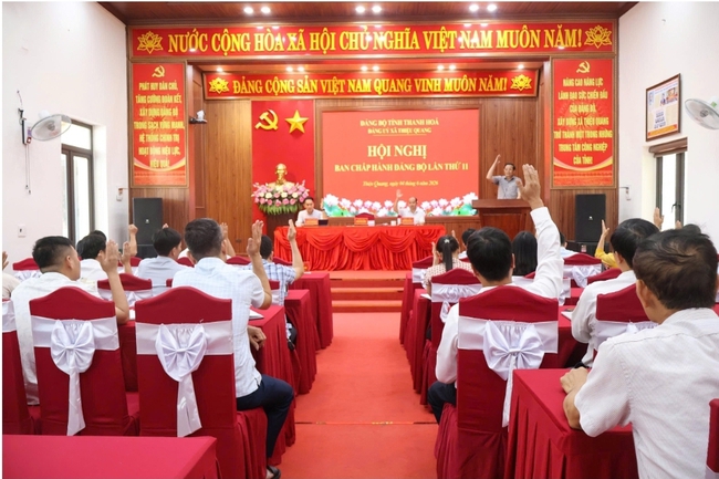 Thiệu Quang thông qua Nghị quyết sáp nhập thôn, tạo nền tảng tinh gọn bộ máy ở cơ sở- Ảnh 3.