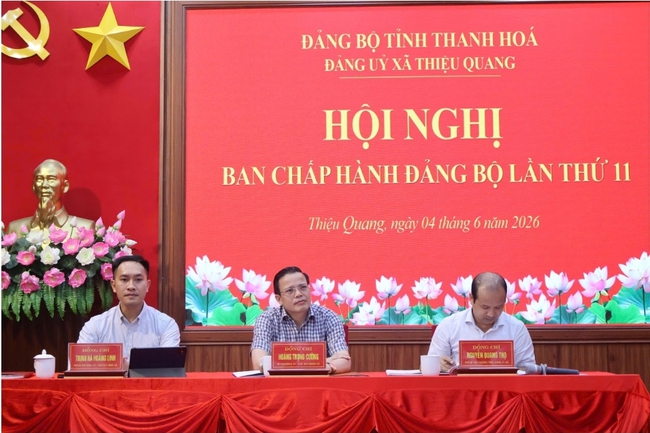 Thiệu Quang thông qua Nghị quyết sáp nhập thôn, tạo nền tảng tinh gọn bộ máy ở cơ sở- Ảnh 1.