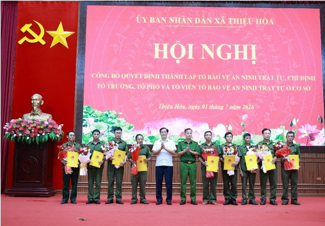 Thiệu Hóa kiện toàn 20 Tổ bảo vệ an ninh, trật tự ở cơ sở- Ảnh 4.
