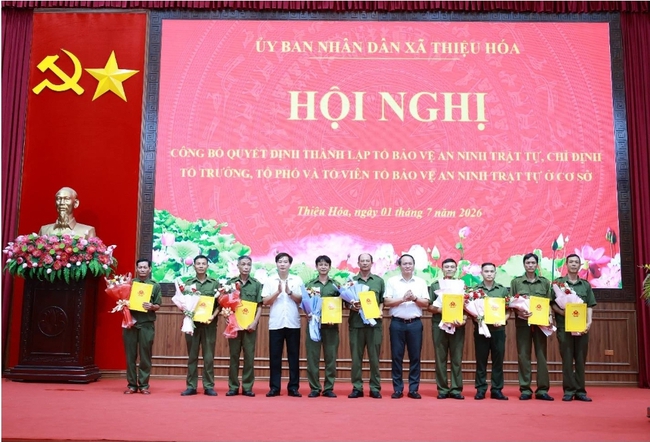 Thiệu Hóa kiện toàn 20 Tổ bảo vệ an ninh, trật tự ở cơ sở- Ảnh 3.