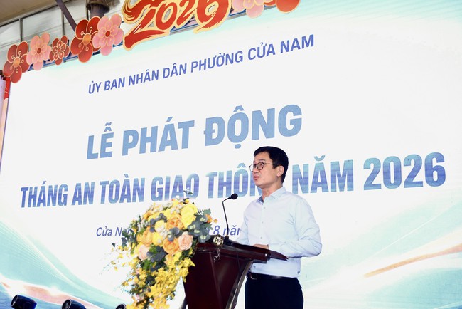 Phường Cửa Nam tăng cường giải pháp bảo đảm an toàn giao thông khu vực trung tâm- Ảnh 3.