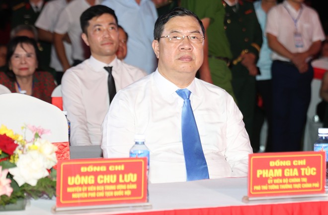 Bãi Dừa - Khúc tráng ca bất tử: Trang trọng lễ tri ân các liệt sĩ Đại đội pháo binh 45 Hà Tĩnh.- Ảnh 1.