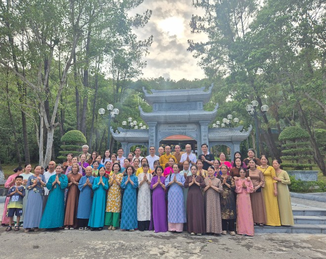 Đạo tràng Hương sen xứ Nghệ trở về với ký ức thiêng liêng của dân tộc- Ảnh 39.