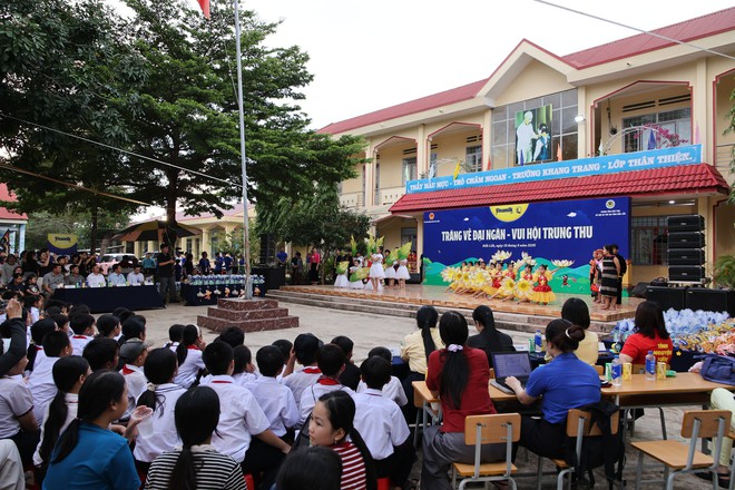 Gần 40.000 trẻ em cả nước vui đón Trung thu cùng Vinamilk- Ảnh 8.