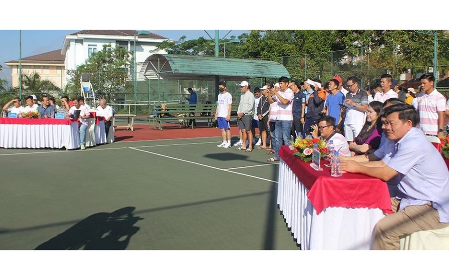 Hội Doanh nhân trẻ Đắk Nông tổ chức giải quần vợt gây quỹ từ thiện