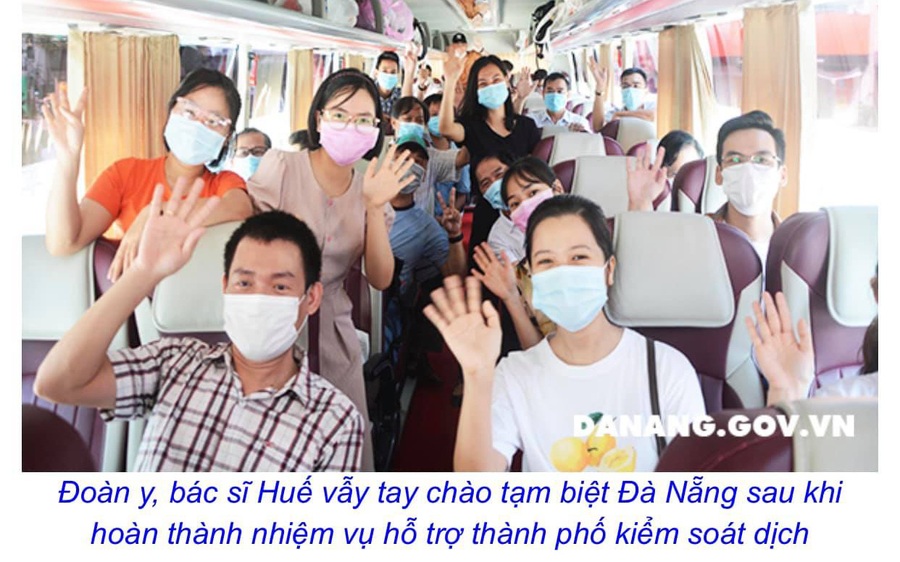 Đà Nẵng: Chia tay 52 y, bác sĩ Bình Định và Thừa Thiên Huế