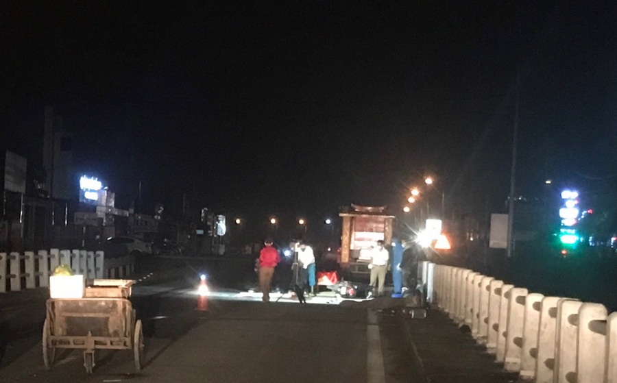 Hà Tĩnh: Hai thanh niên tử vong khi tông vào thành cầu lúc nửa đêm