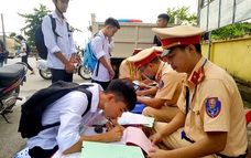 Hà Nội đồng loạt ra quân kiểm tra, xử lý nghiêm học sinh vi phạm giao thông