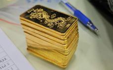 Giá vàng hôm nay 1/8: Quay đầu giảm
