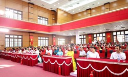 Sôi nổi Hội thi Tiếng hát Phụ nữ chào mừng ngày 20/10 xã Quảng Oai