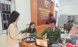 Công an Thanh Hóa: Thu nhận gần 2.000 hồ sơ cấp căn cước trong 9 ngày nghỉ Tết
