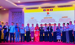 TP.HCM: Lãnh đạo Thành phố gặp gỡ sinh viên Lào và Campuchia nhân dịp Tết cổ truyền