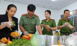 Khi "Bữa sáng 0 đồng" trở thành lớp học pháp luật đặc biệt