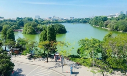 Hà Nội dự kiến cấm xe máy xăng theo giờ 11 tuyến phố vùng lõi Hoàn Kiếm từ ngày 1/7