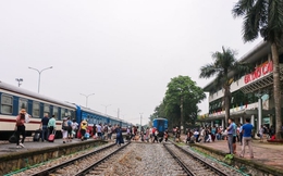 Hành khách có thể trả góp khi mua vé tàu Tết Nguyên đán
