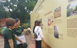 Hà Nội: Khai mạc triển lãm "Kinh đô mãi muôn đời"