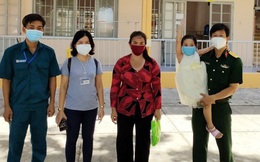 Đưa tro cốt người phụ nữ tử vong vì Covid về nhà, thiếu tá Nguyễn Trung Kiên chỉ thấy bé 4 tuổi ra nhận!