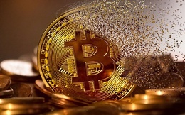 Giá Bitcoin hôm nay 19/5: Giảm mạnh về 28.000 USD