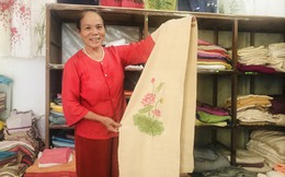 Tơ tằm làng Phùng Xá và dấu ấn từ hội chợ Ocop