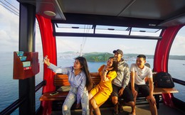 Dân tình tấp nập rủ nhau đến Nam Phú Quốc du xuân và ngắm pháo hoa xuyên Tết