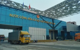 Hơn 1,4 triệu tấn hàng hóa xuất nhập khẩu qua Cửa khẩu quốc tế Móng Cái
